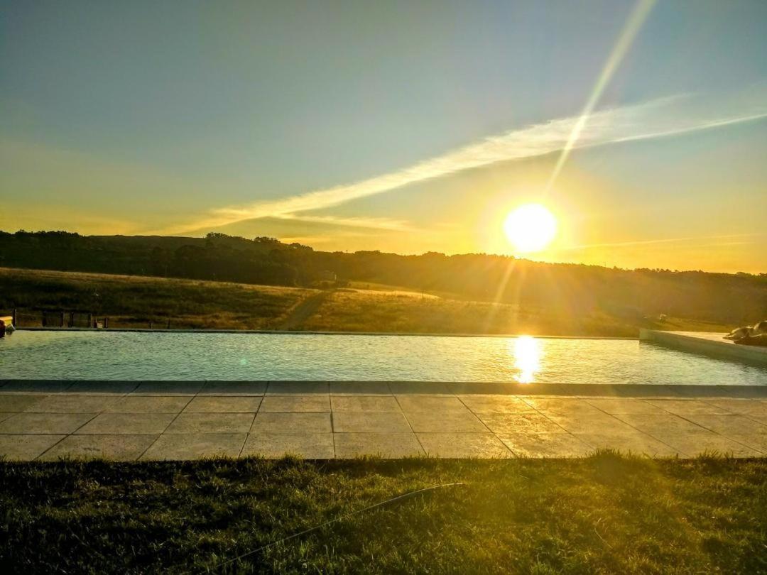 Tramonto Casa De Huespedes Vila Tandil Exterior foto